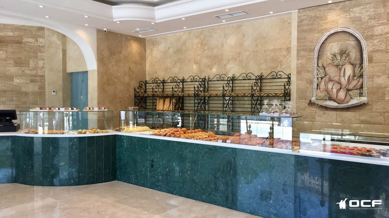 Pâtisserie à l'italienne - Tanger (Maroc) - Vitrine réfrigérée OCF