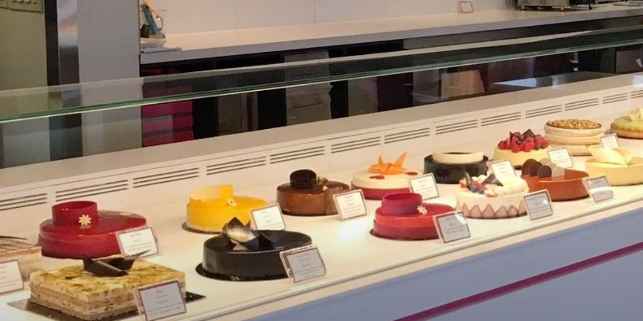 importance-d-une-vitrine-performante-et-esthetique-ocf-vitrine-refrigeree