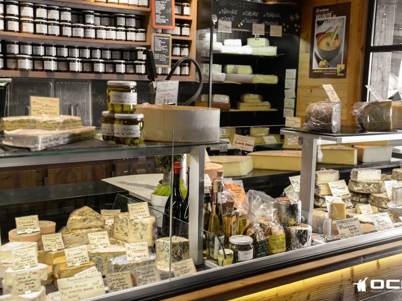 CREMERIE DES ARAVIS - LA CLUSAZ (74) - Vitrine réfrigérée OCF