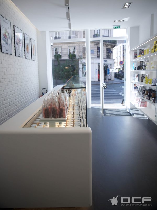 patisserie-christophe-michalak-75-saint-germain-des-pres-vitrine-refrigeree-ocf-4