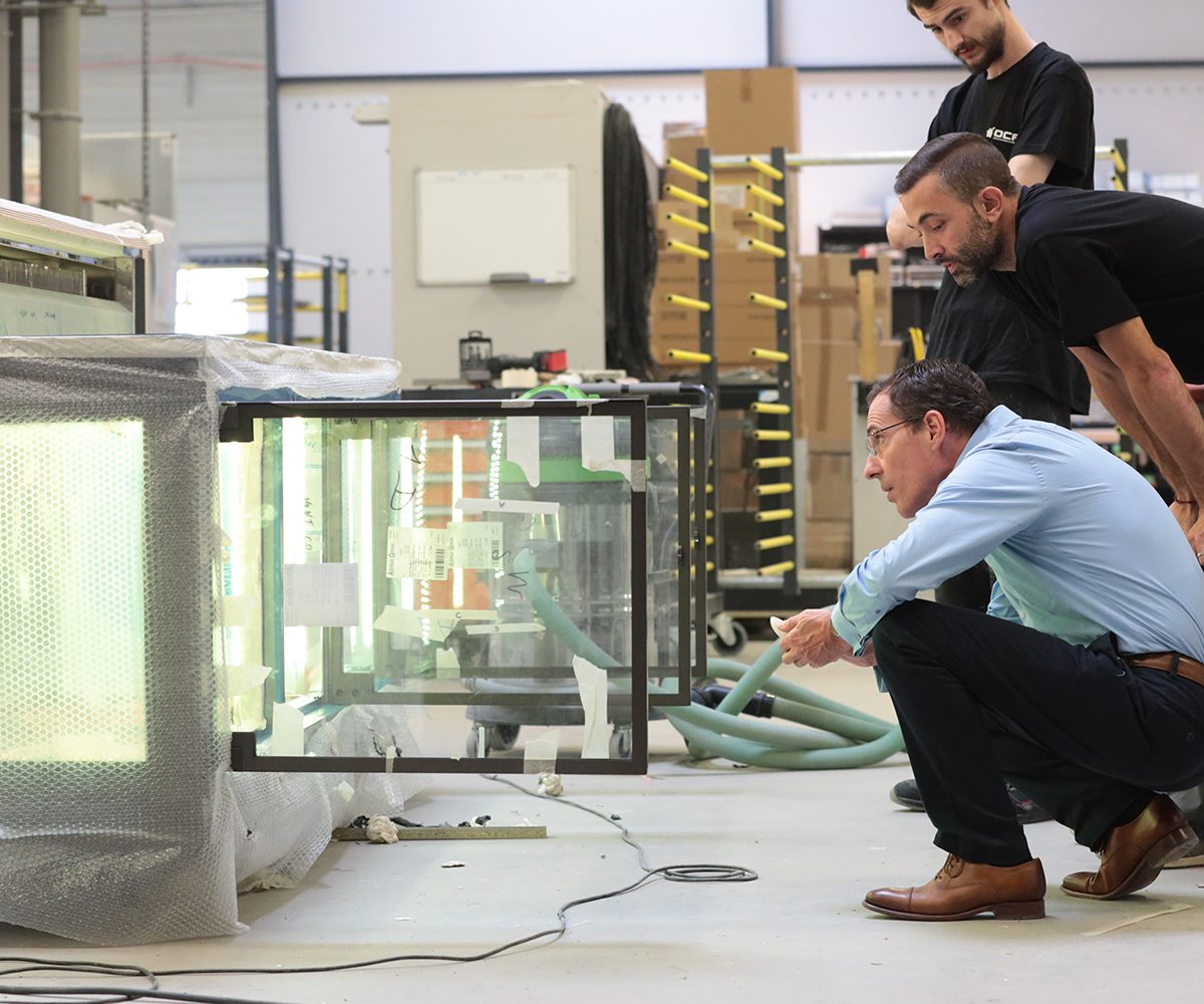 L’histoire OCF, réinventer la vitrine sur mesure au service des produits et de la performance commerciale L'histoire OCF, réinventer la vitrine sur mesure au service des produits et de la performance commerciale